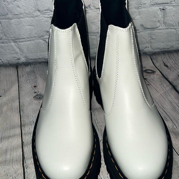 Doc Martens 2976 Quad White Chelsea Boots‎ Mens Size 7 - NEW WITH TAGS 💯🔥 - Picture 3 of 8